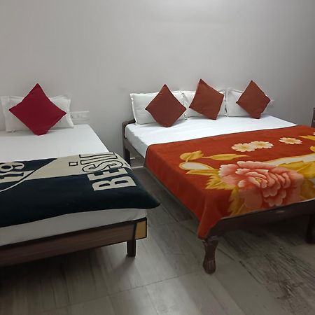Hotel Shubham ウダイプル エクステリア 写真