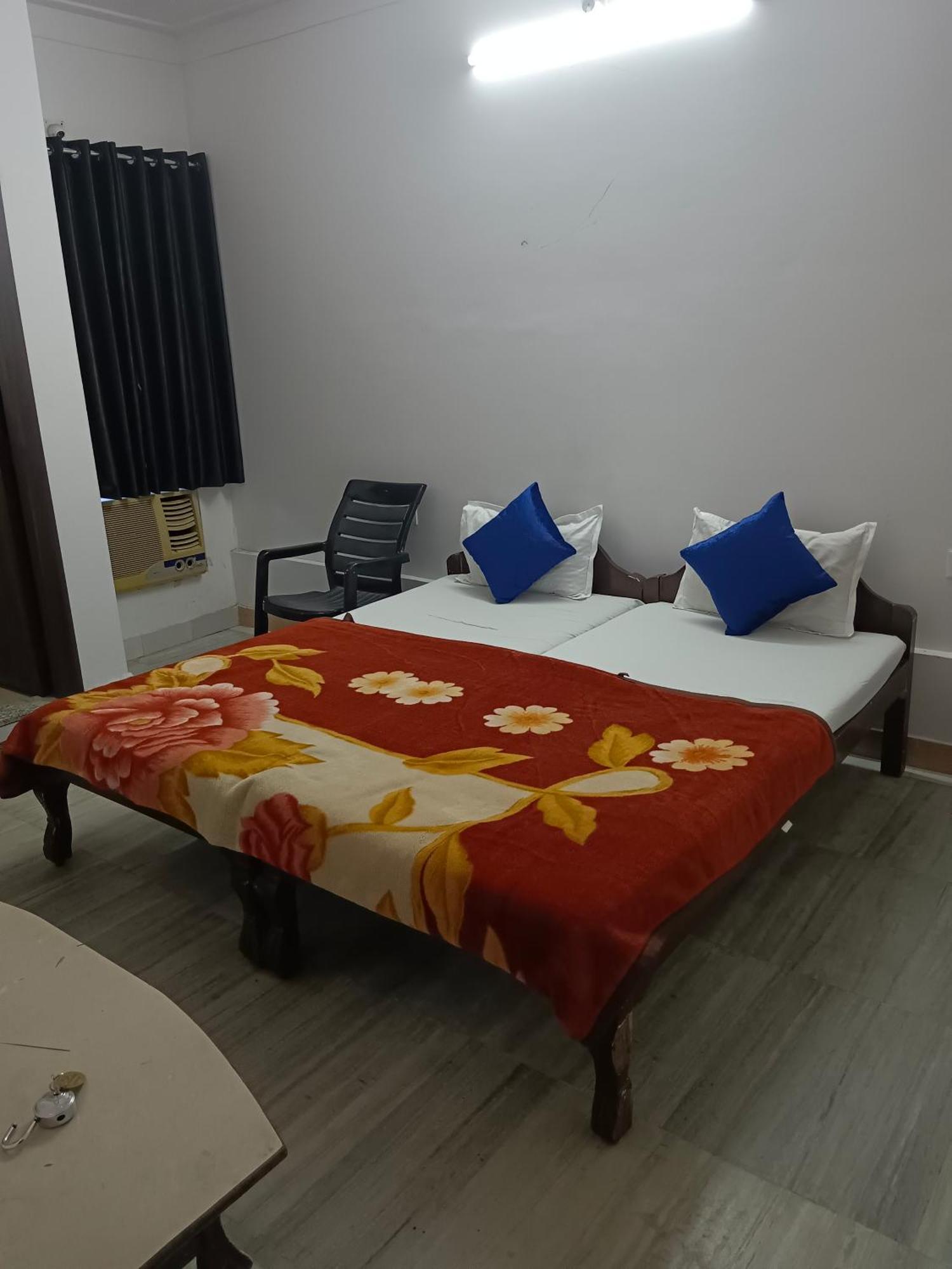 Hotel Shubham ウダイプル エクステリア 写真